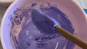 Spatula with partially done Royal icing